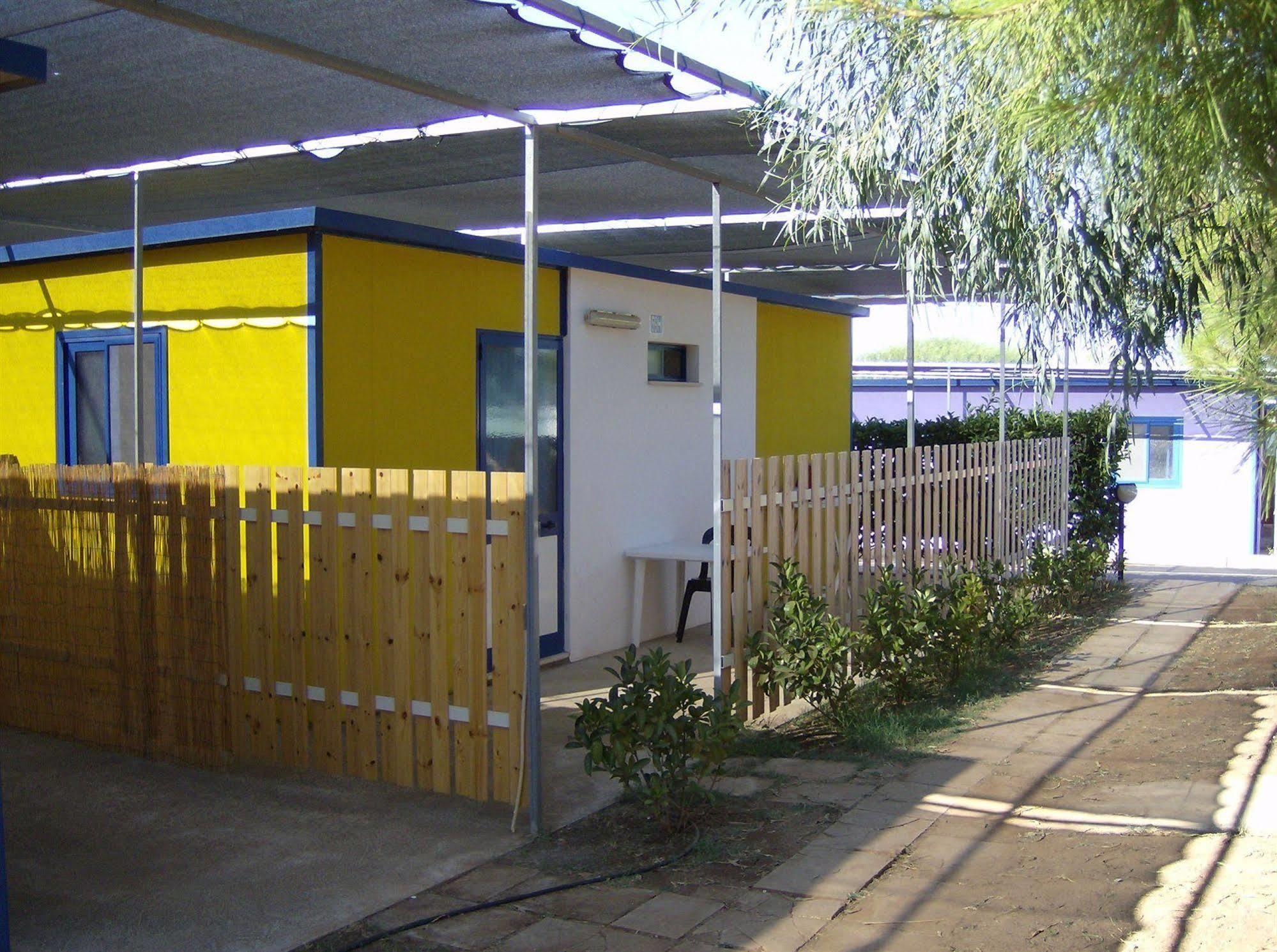 Camping Villaggio Lamaforca Torre Santa Sabina Bagian luar foto