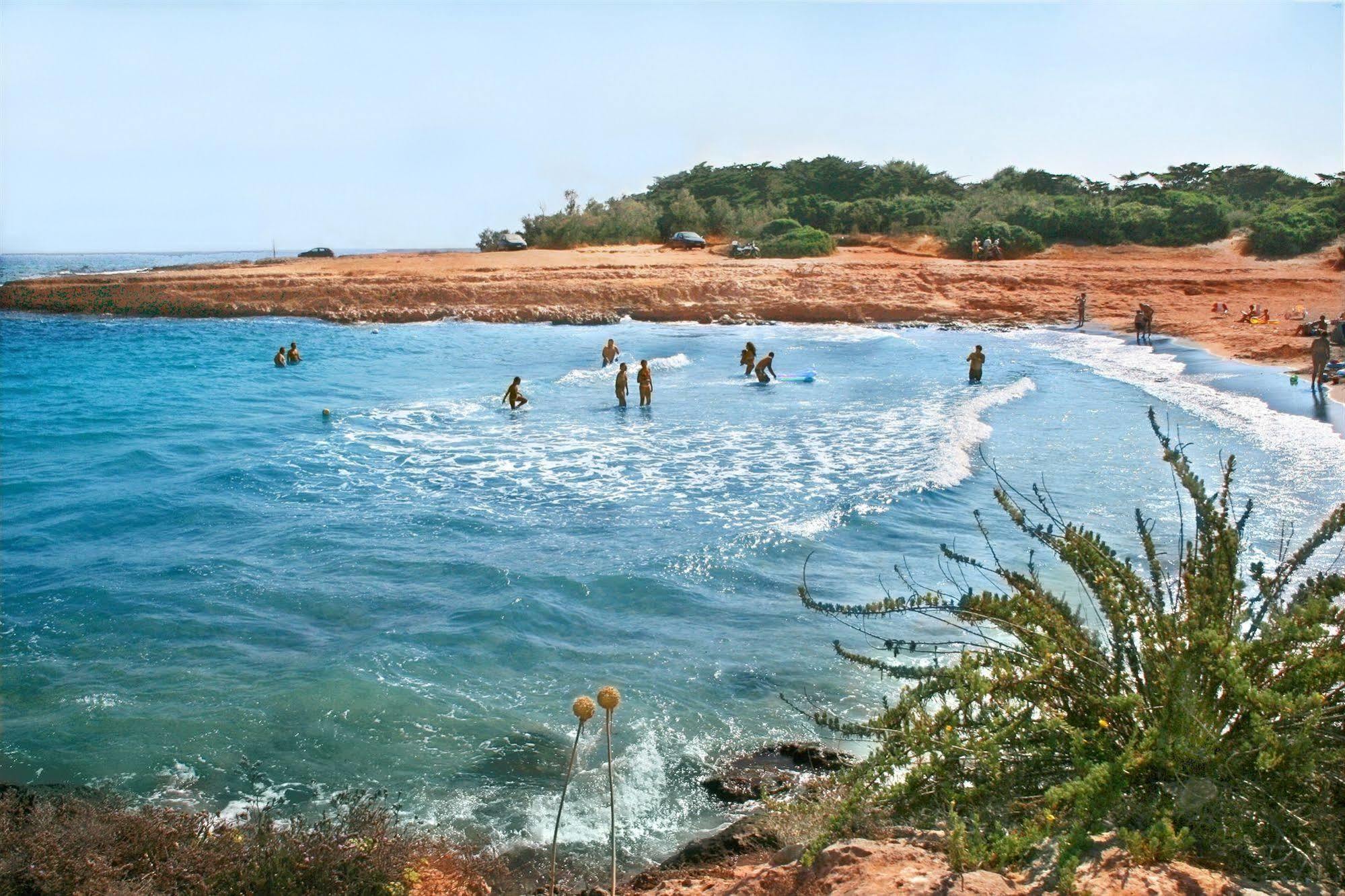 Camping Villaggio Lamaforca Torre Santa Sabina Bagian luar foto